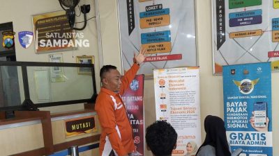 Satlantas Polres Sampang Sediakan Kopi Gratis di Samsat, Warga Merasa Lebih Nyaman