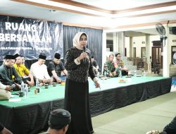 Wabup Sidoarjo Hj. Mimik Idayana Hadiri Ruang Kebersamaan di Kebaron, Perkuat Dialog dan Partisipasi Masyarakat