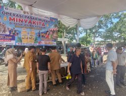 Sat Intelkam Polres Lampung Utara Pantau Operasi Pasar Minyak Goreng MinyaKita di Pasar Sentral Kotabumi