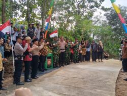 Sinergi TNI-Polri dan Warga Warnai Penutupan TMMD di Tirtomoyo, Infrastruktur Desa Hargantoro Kini Makin Maju