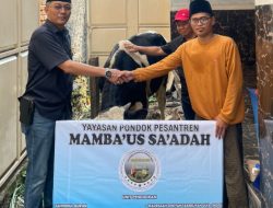Idul Adha, DPC PDI Perjuangan Kabupaten Mojokerto Sumbang Hewan Qurban ke Pondok Pesantren Mamba’us Sa’adah Mojosari