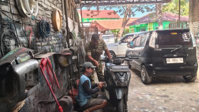 Komsos, Dorong Kesuksesan Tugas Babinsa Kodim Ponorogo di Desa Binaan