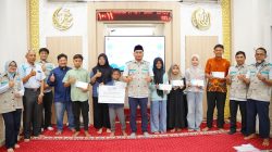 PLN UP3 Sidoarjo dan YBM PLN Salurkan Beasiswa Pendidikan untuk 79 Siswa, Wujud Kepedulian terhadap Generasi Penerus Bangsa