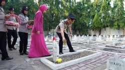 Jelang Hari Bhayangkara ke-80, Polres Bojonegoro Gelar Ziarah di Tiga Lokasi Makam Pahlawan