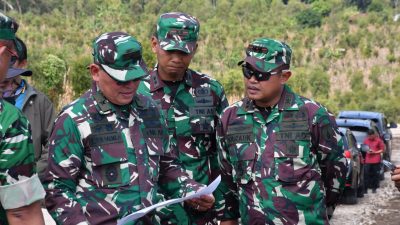 Dandim Ponorogo Dampingi Tim Pengawas Pembangunan Brigif / Yonif TP 530/RK Ponorogo
