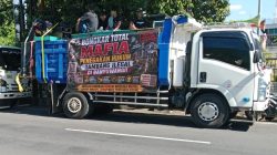 Ribuan Buruh Tambang Galian C dan 100 Dump Truk Gelar Aksi Damai di Mapolresta Banyuwangi