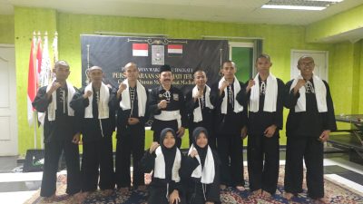 Syiarkan Ajaran Berbudi Luhur Hingga Mancanegara, Moh. Komarudin Sahkan Warga Baru Cabang Khusus Mesir