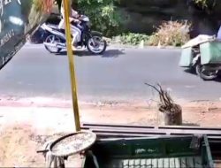 Hindari Jalan Rusak Akibat Longsor, Pengendara Motor Terjun Dari Tebing Sungai Bedadung