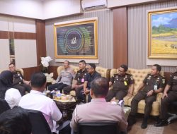 Polresta Sidoarjo Beri Kejutan Hari Bhakti Adhyaksa ke-66, Perkuat Sinergitas Bersama Kejari Sidoarjo