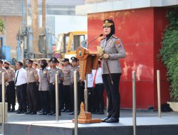 Pimpin Apel Perdana, Kapolres Bojonegoro AKBP Yenni Diarty Minta Anggota Hadir untuk Masyarakat