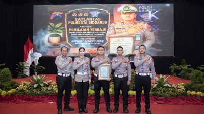 Satlantas Polresta Sidoarjo Raih Penilaian Terbaik Manajemen Lalin Kawasan Terminal di Operasi Ketupat Semeru