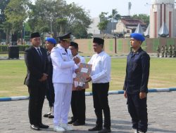 Bupati Sidoarjo Serahkan Remisi Secara Simbolis kepada Warga Binaan pada HUT ke-81 Kemerdekaan RI