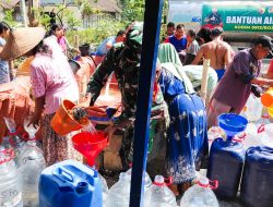 Kodim Bojonegoro Salurkan 77 ribu Liter Air Bersih ke Wilayah Kekeringan
