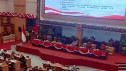 DPRD Kabupaten Mojokerto Gelar Paripurna Mendengarkan Penjelasan Bupati Gus Barra Tentang Raperda Perubahan APBD TA 2026