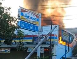Ruko Gerai Indomaret Perumtas III Grabagan Terbakar, Kerugian Ditaksir Rp1,6 Miliar