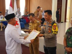 HUT PMI ke-81, Wakapolres Lampung Utara Terima Penghargaan dari PMI