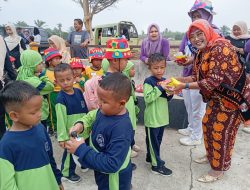 Desa Kalicinta Borong Juara di Gebyar PAUD Kotabumi Utara, Bunda PAUD Suhartina Tuai Pujian
