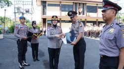 Respons Cepat Diapresiasi, Dua Polisi Bojonegoro Diganjar Penghargaan