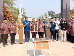 PT United Tractors Tbk Cabang Surabaya Dukung Dies Natalis ke-25 SMKN 1 Kademangan, Perkuat Kemitraan Dunia Usaha-Pendidikan