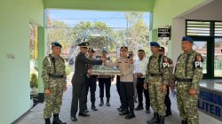 Tak Sekadar Hadiri Upacara, Kapolres Bojonegoro Bawa Kejutan untuk TNI