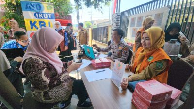 Polsek Gedangan Hadirkan Pelayanan Publik Lewat Pos Kamling Goes to RT
