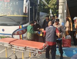 Penumpang Bus Saat Akan Turun di Exit Tol Madiun, Ditemukan Meninggal Dunia