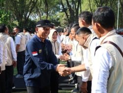 Bupati Bojonegoro Serahkan Ratusan Alsintan dan Resmikan Pengurus PAC HKTI dalam Pembukaan Gutanbi Fest 2026