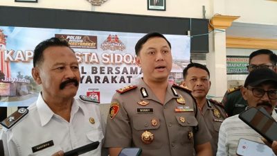 Kapolresta Sidoarjo Ajak Warga Rangkah Kidul Perkuat Kamtibmas melalui Cangkrukan S.A.S