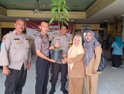 Sidoarjo Asri Sejuk, Satbinmas Polresta Sidoarjo Gencarkan Green Policing di Desa Banjar Panji