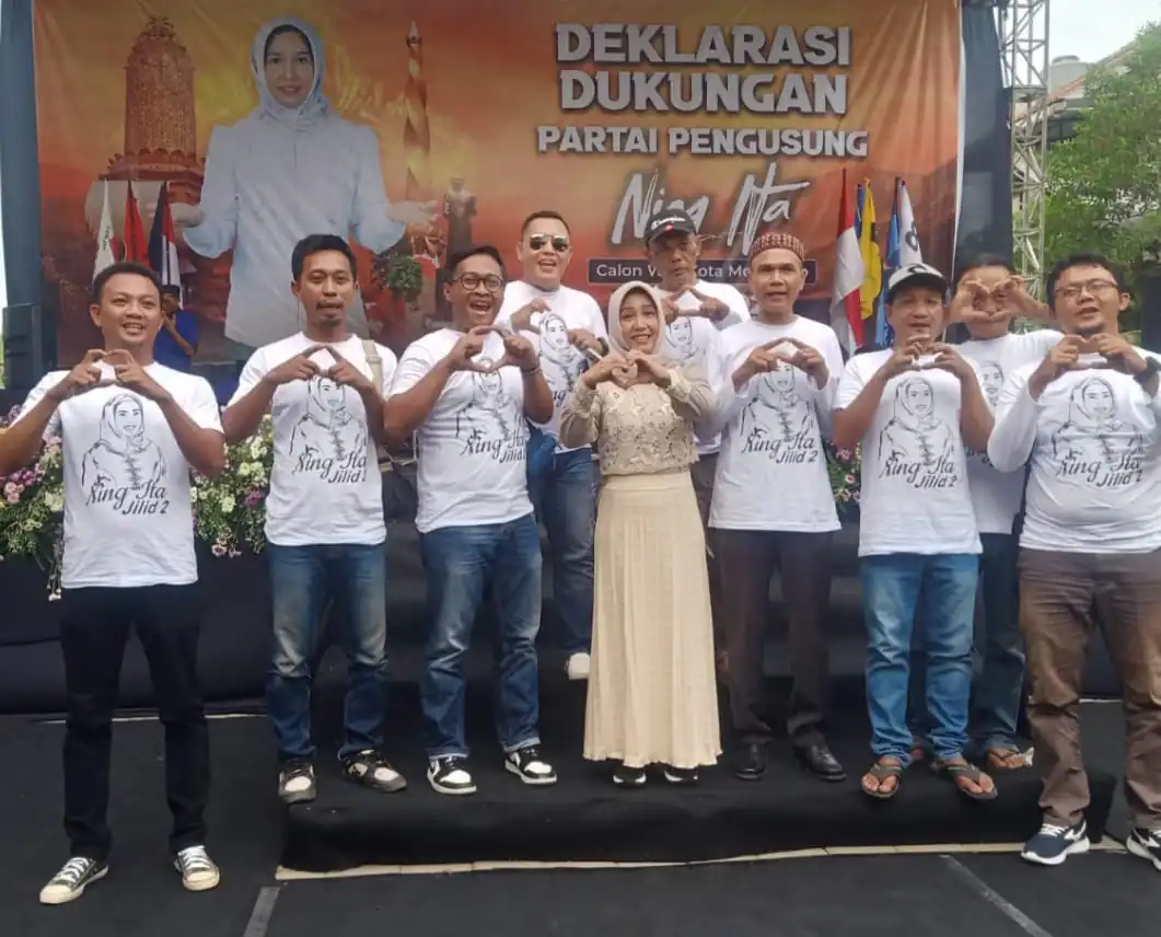 Relawan Mojopahit Mojokerto Untuk Ning Ita Jilid Dua Yang Siap Mendukung Dan Menangkan Ning Ita Sebagai Walikota Mojokerto Kembali